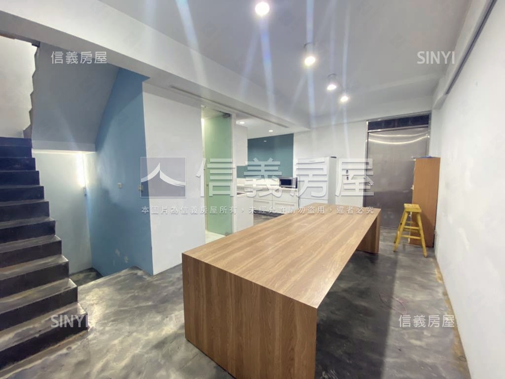 環山庭園樓中樓美店房屋室內格局與周邊環境