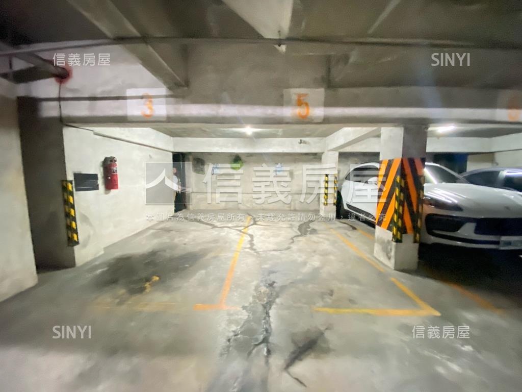 環山庭園樓中樓美店房屋室內格局與周邊環境
