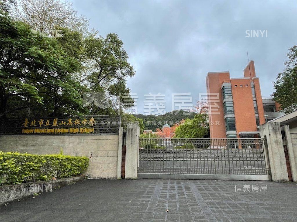 環山庭園樓中樓美店房屋室內格局與周邊環境