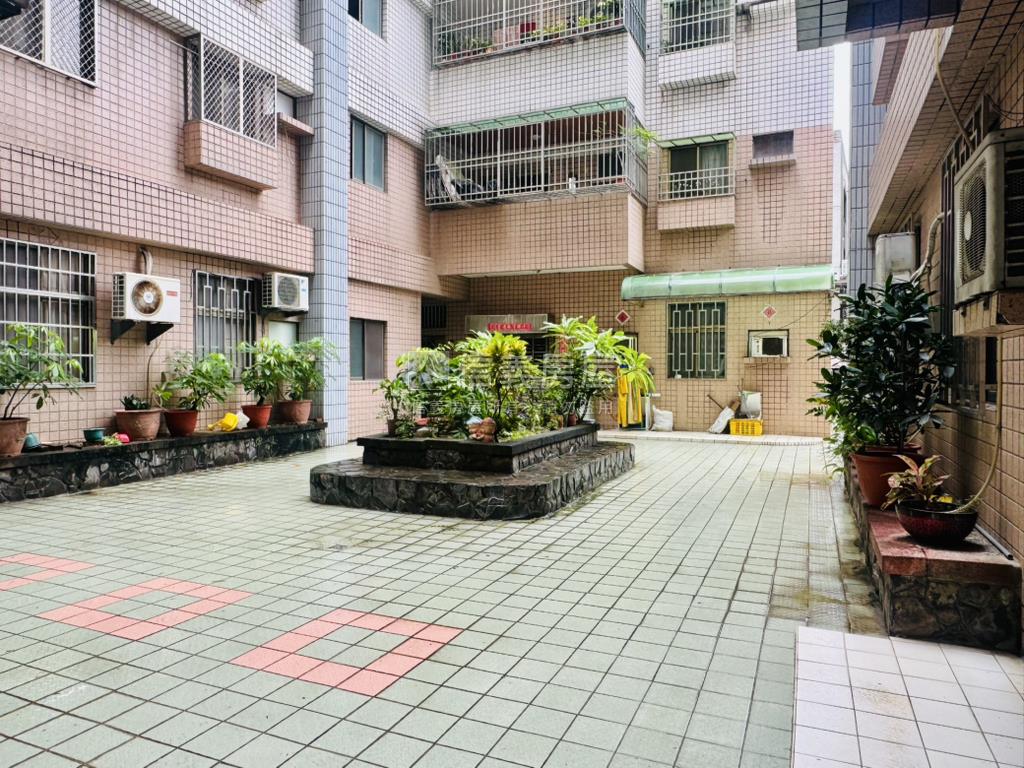 近崑山中學美妝套房有陽台房屋室內格局與周邊環境