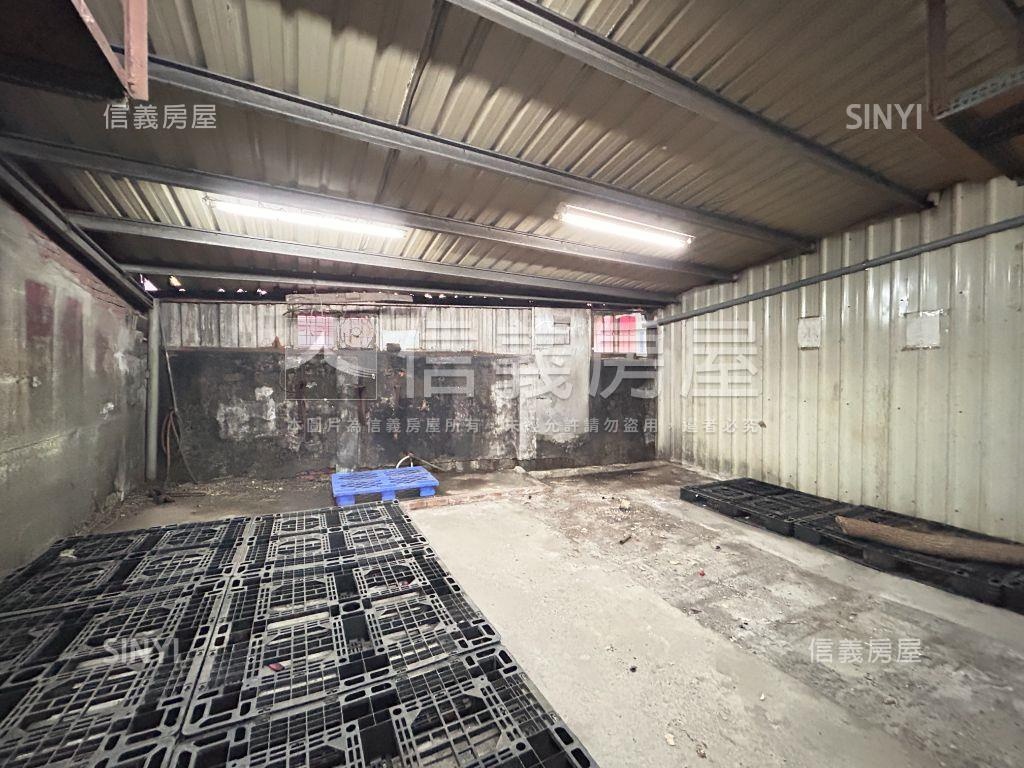 景安黃金傳家店面房屋室內格局與周邊環境