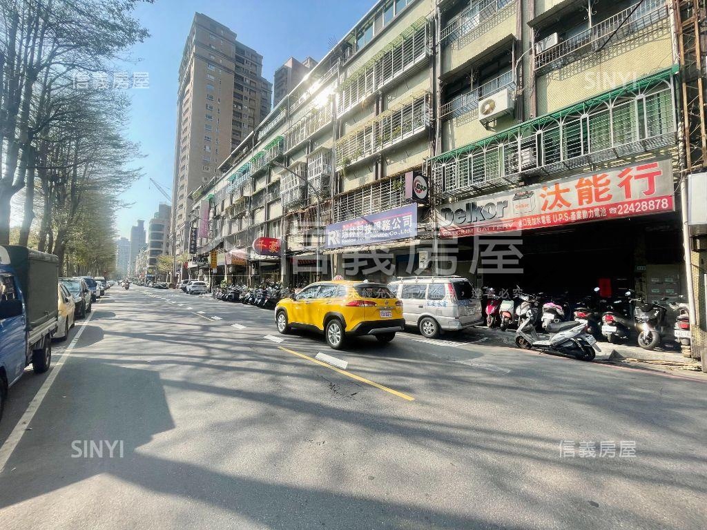 景安黃金傳家店面房屋室內格局與周邊環境