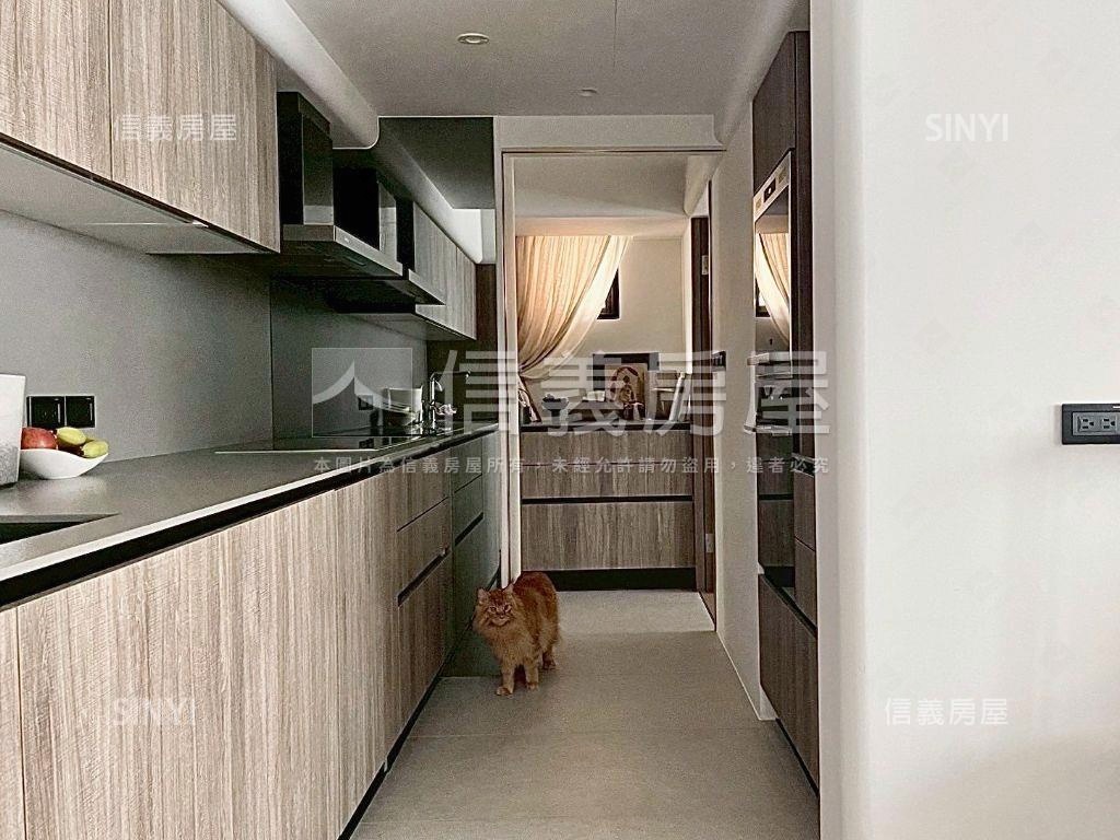 光影逗留．質樸靜謐房屋室內格局與周邊環境