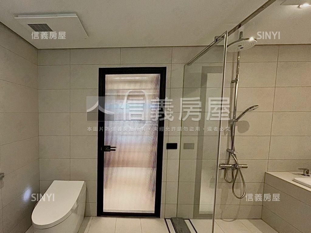 光影逗留．質樸靜謐房屋室內格局與周邊環境