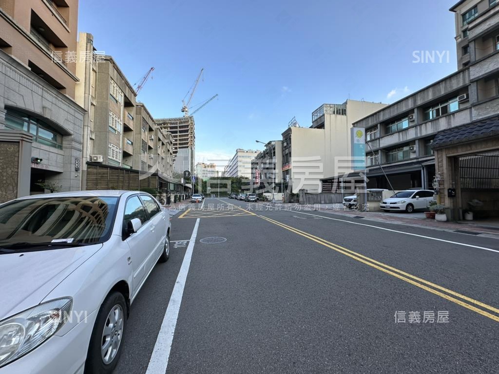 椰林居悅收租店面房屋室內格局與周邊環境