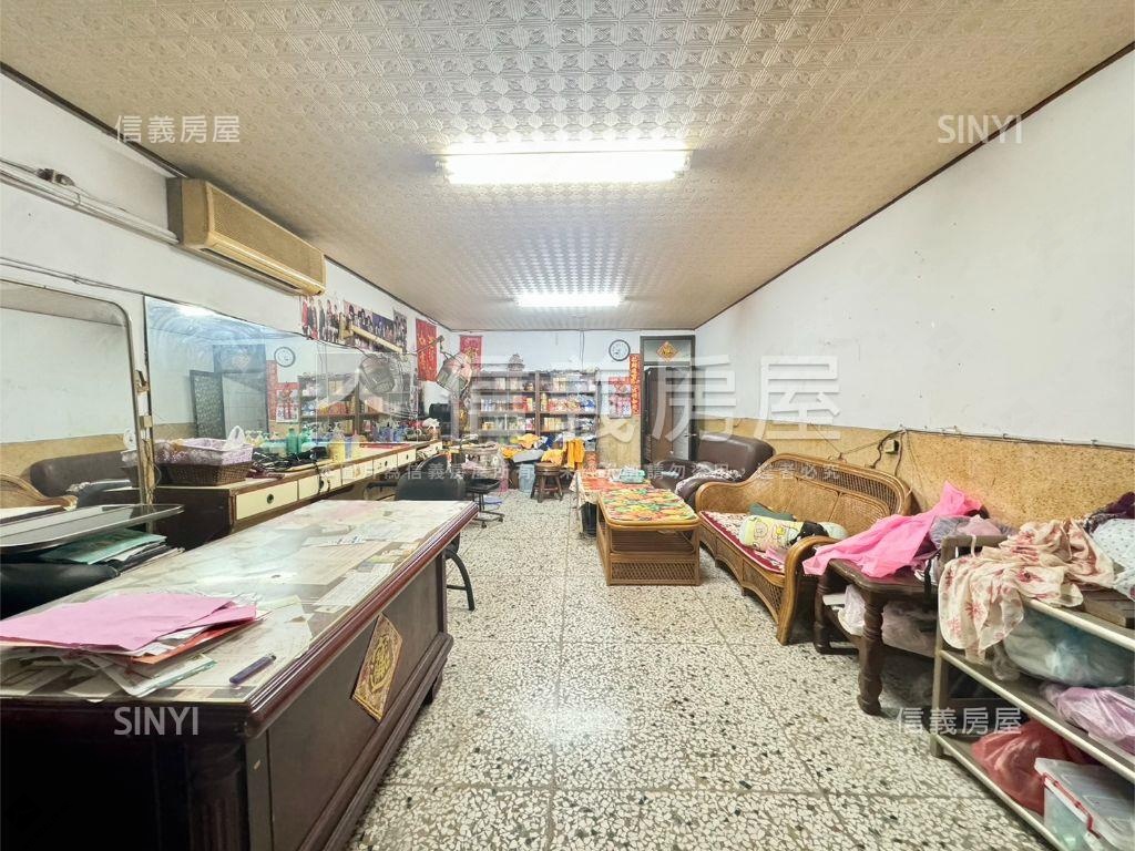 誠售！大里方便停車透天房屋室內格局與周邊環境