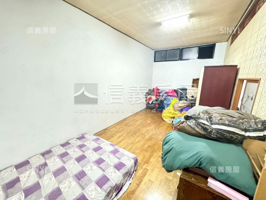 誠售！大里方便停車透天房屋室內格局與周邊環境