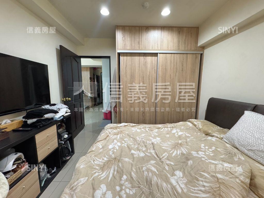 【美麗國】電梯大兩房房屋室內格局與周邊環境