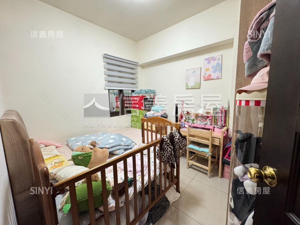 【美麗國】電梯大兩房房屋室內格局與周邊環境