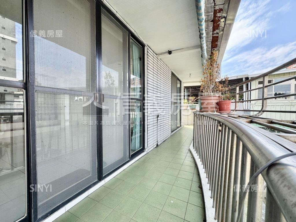 新店區公所大空間美寓房屋室內格局與周邊環境