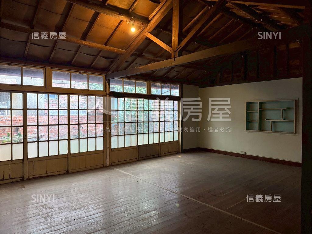 西區百坪大庭院日式別墅房屋室內格局與周邊環境