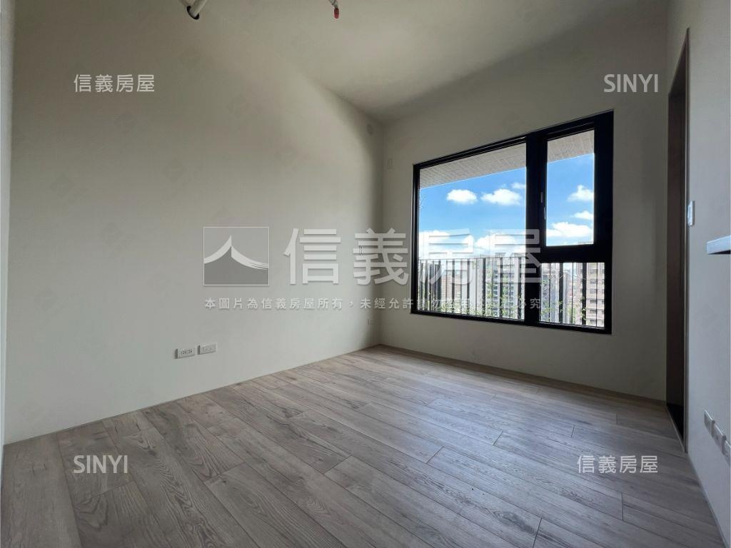 鉅虹深Ｃａｓａ高樓三房房屋室內格局與周邊環境