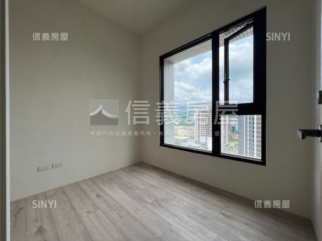 鉅虹深Ｃａｓａ高樓三房房屋室內格局與周邊環境