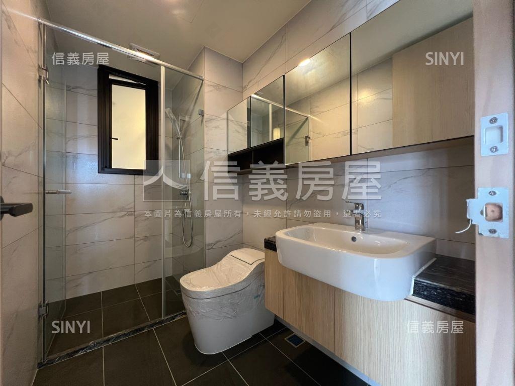 鉅虹深Ｃａｓａ高樓三房房屋室內格局與周邊環境