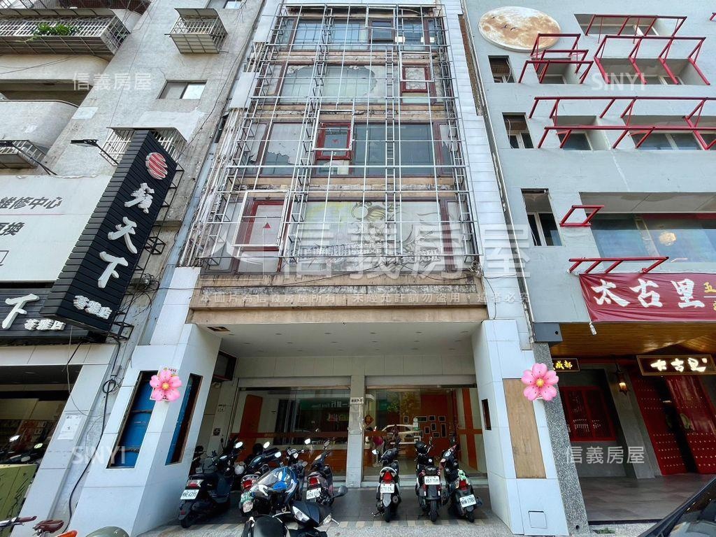 三多商圈傳家雙面寬金透店房屋室內格局與周邊環境