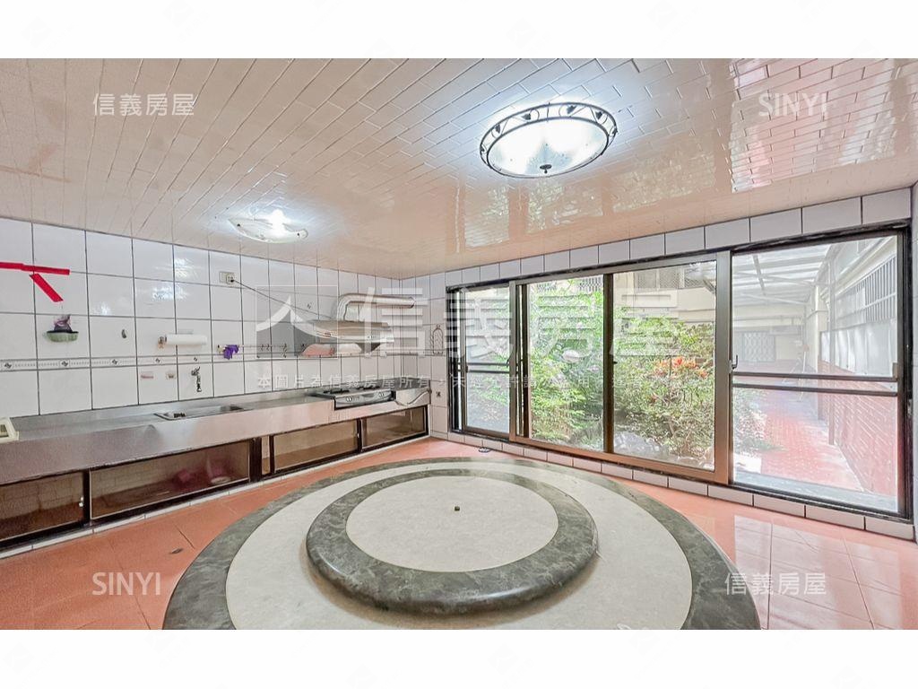 北區～地約５１坪～大別墅房屋室內格局與周邊環境