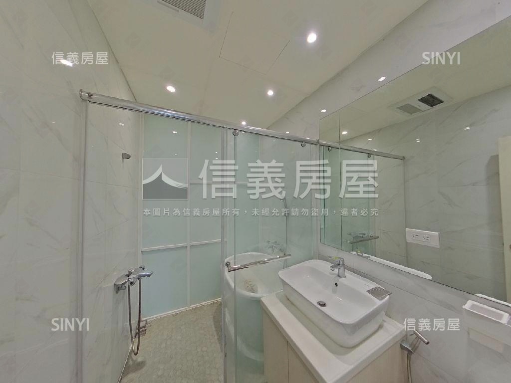 黃金地點美麗裝潢二樓房屋室內格局與周邊環境