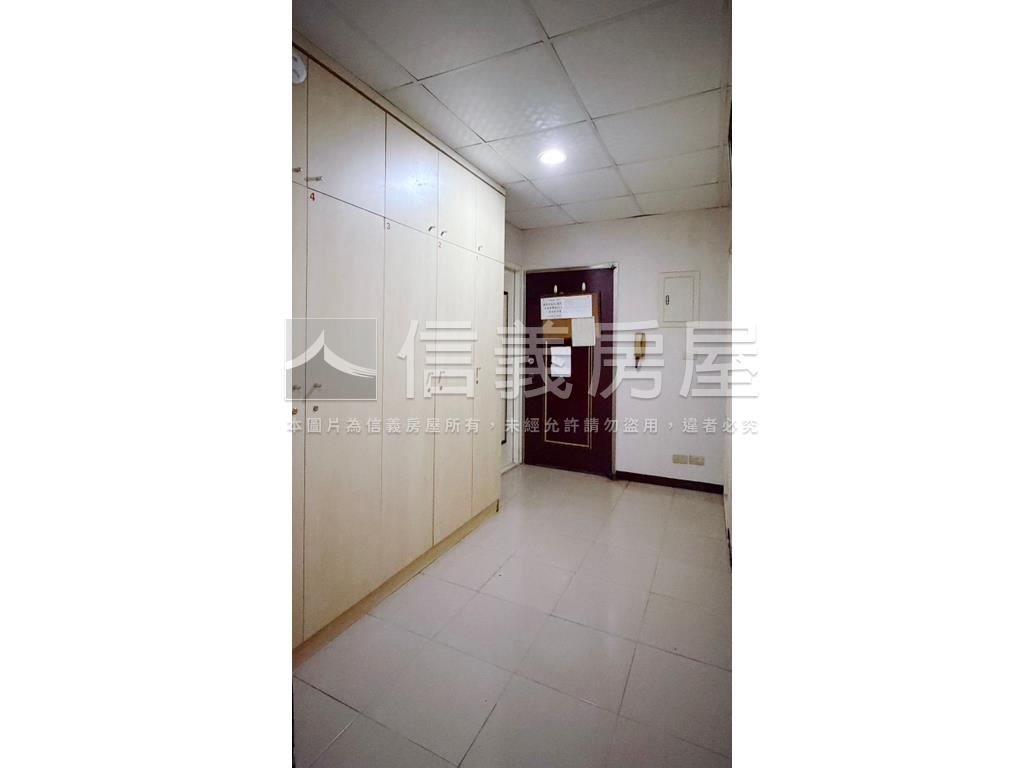 正瑞光內科稀有收租美屋房屋室內格局與周邊環境