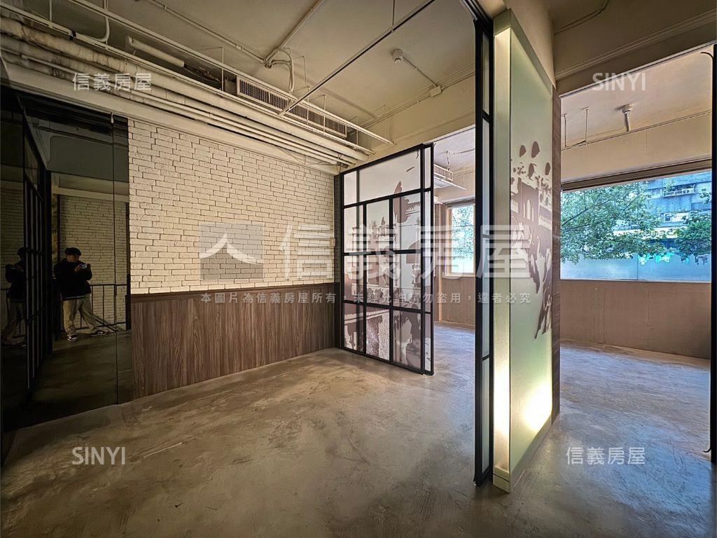 正南京東路商二大土地透天房屋室內格局與周邊環境