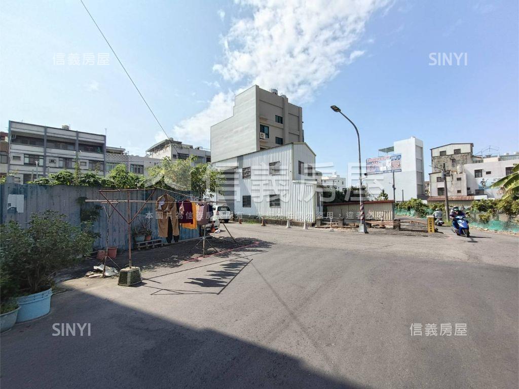楠科園區右昌莒光角窗土地房屋室內格局與周邊環境