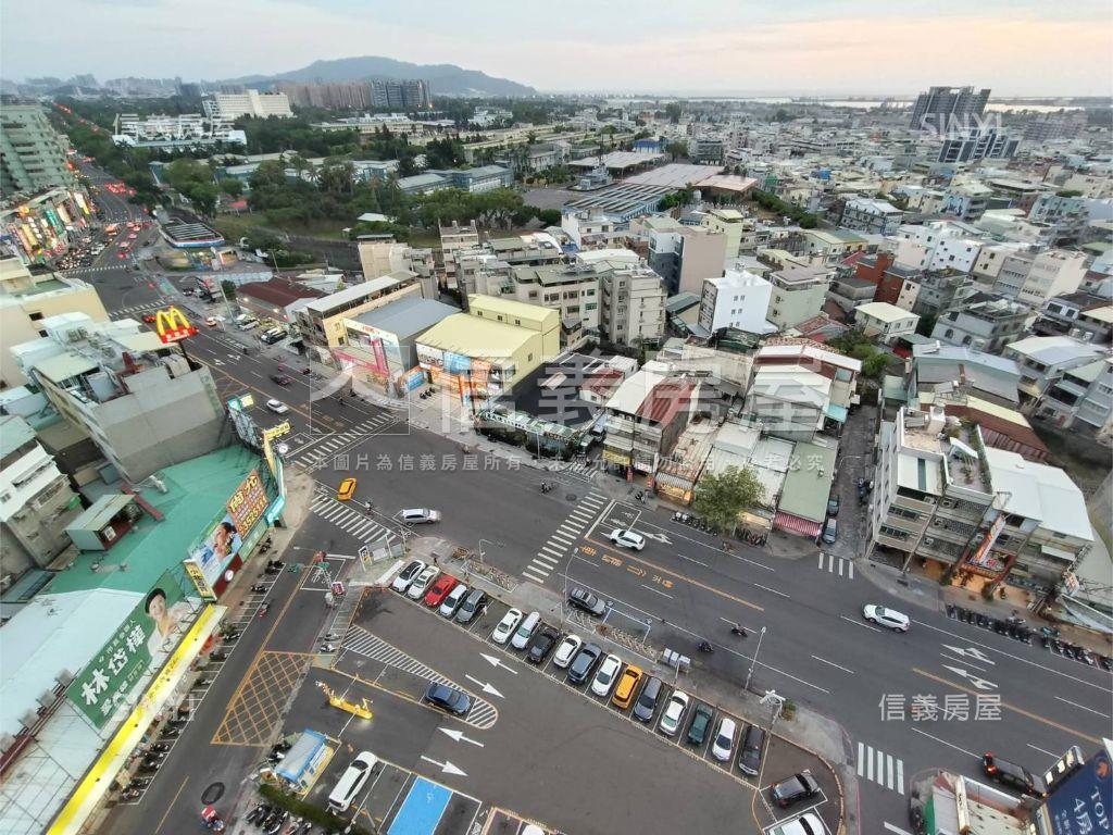 楠科園區右昌莒光角窗土地房屋室內格局與周邊環境