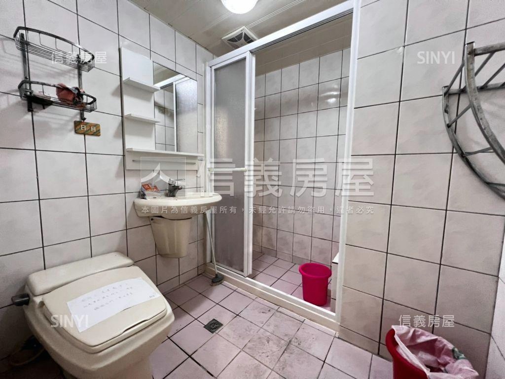 近海華三房有車位房屋室內格局與周邊環境