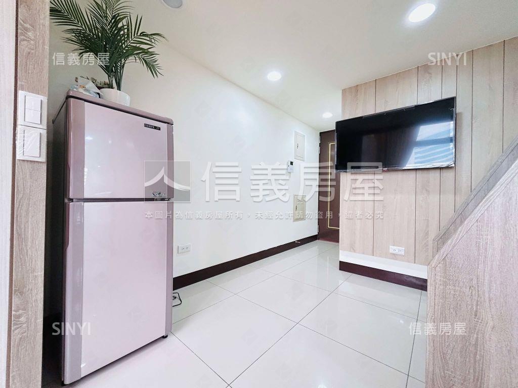 大京站２房車位房屋室內格局與周邊環境