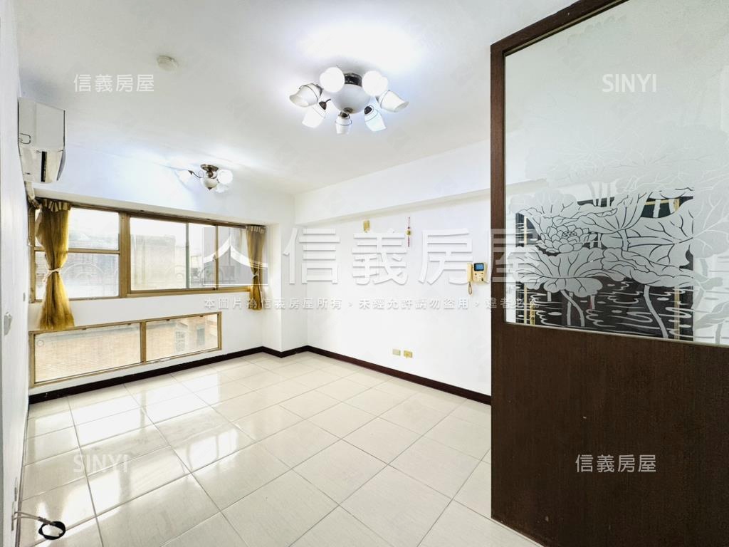 仁愛路低公設電梯３房１室房屋室內格局與周邊環境