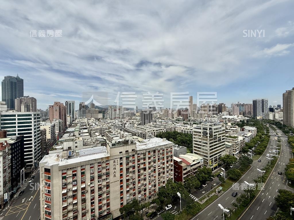 輝皇景觀高樓大四房平車房屋室內格局與周邊環境