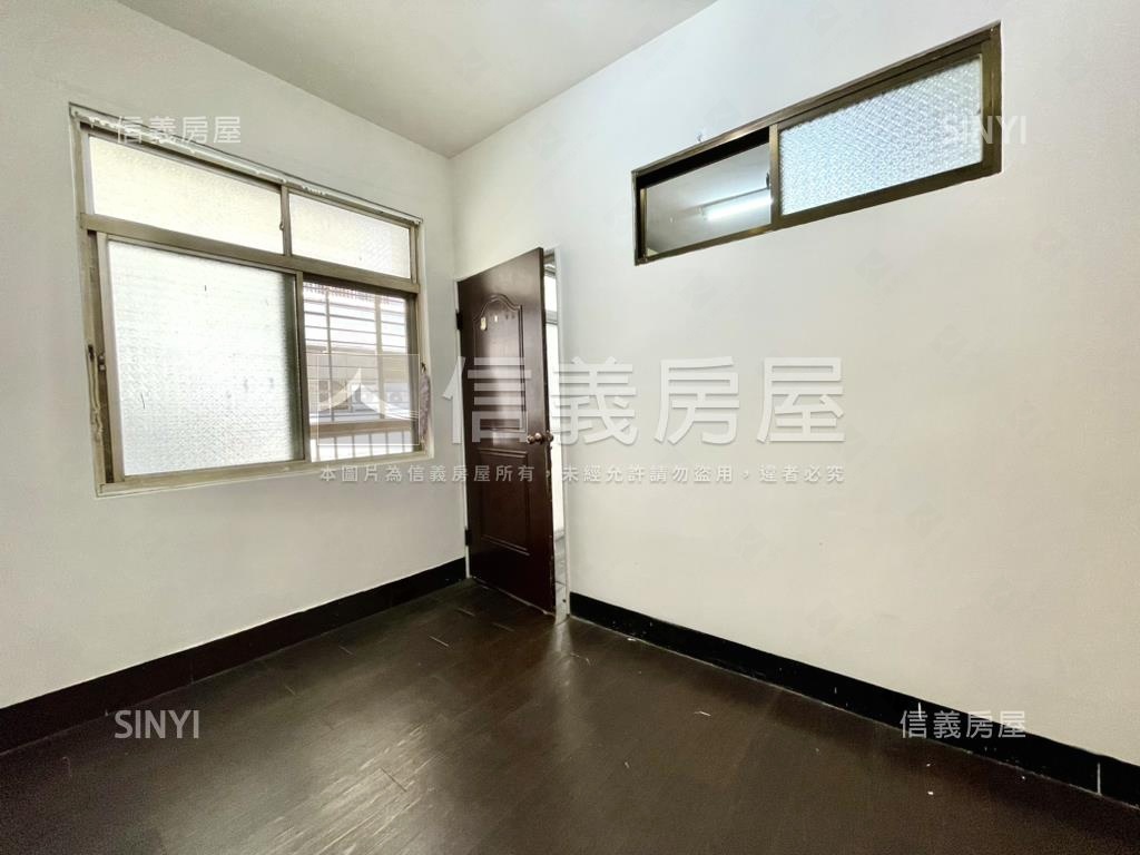 近捷運２樓邊間美屋房屋室內格局與周邊環境