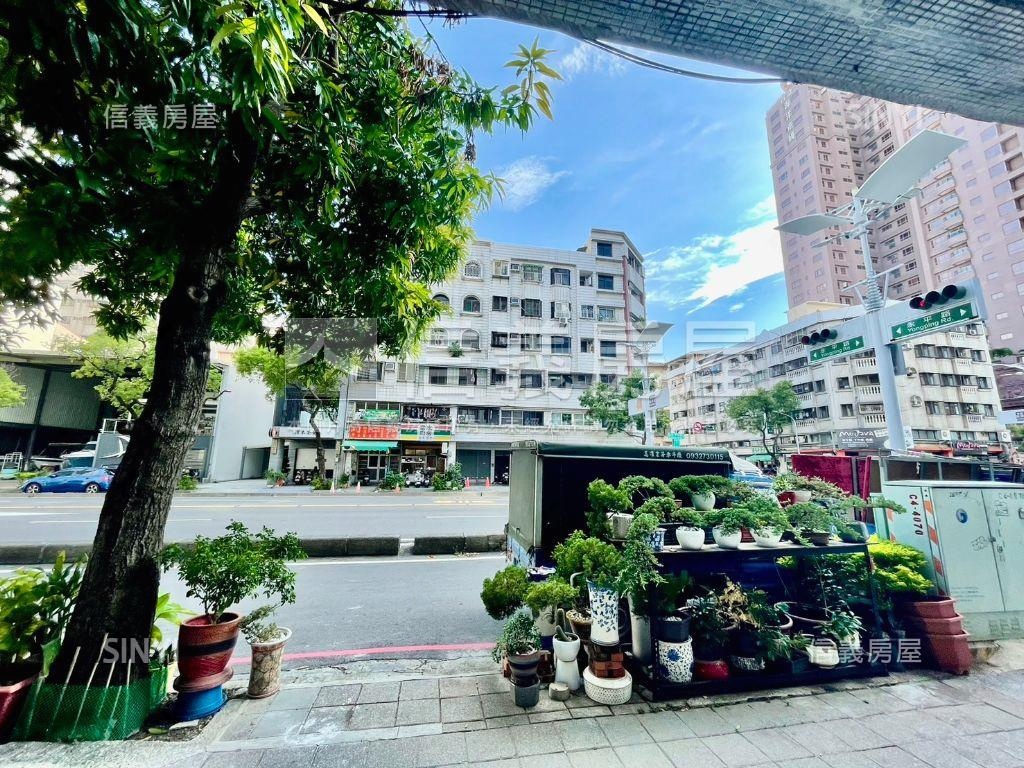 專－亞灣近愛河正路金店住房屋室內格局與周邊環境
