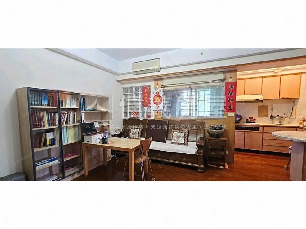 捷運景觀電梯房屋室內格局與周邊環境