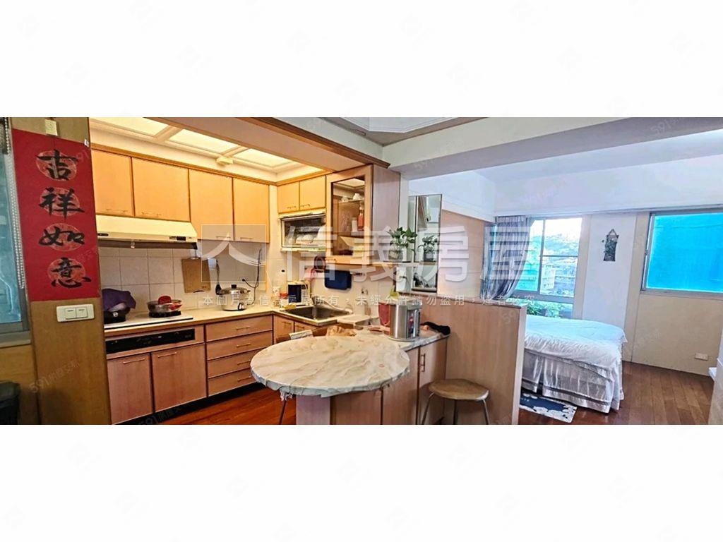 捷運景觀電梯房屋室內格局與周邊環境