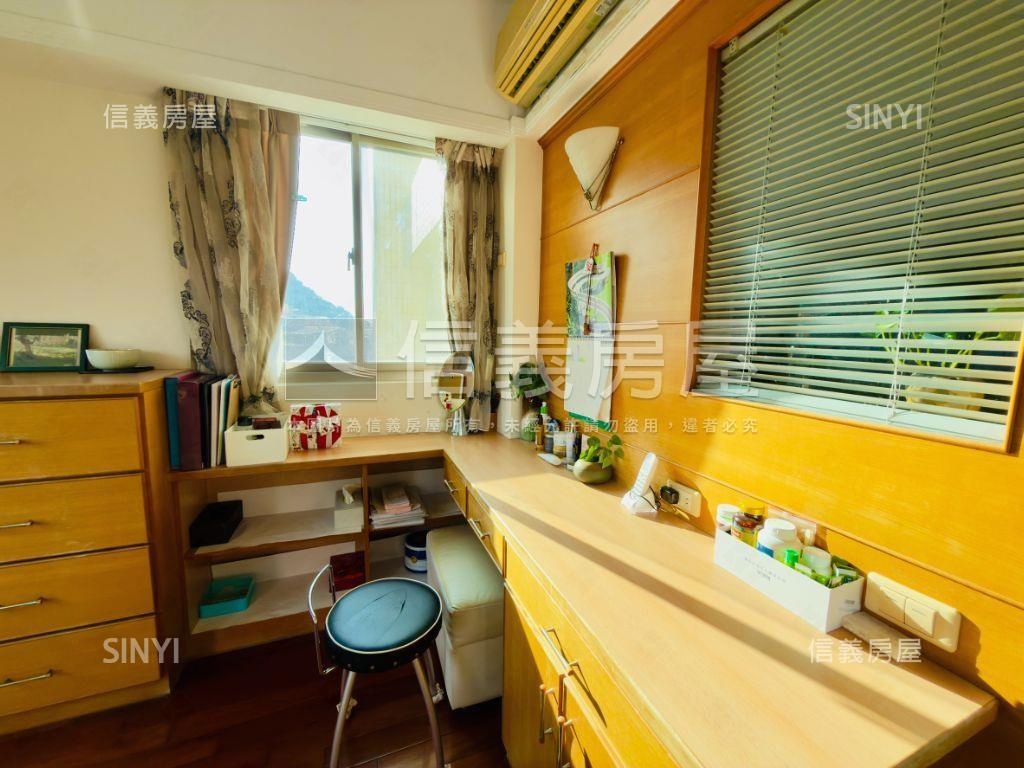 邊間三面採光景觀電梯房屋室內格局與周邊環境