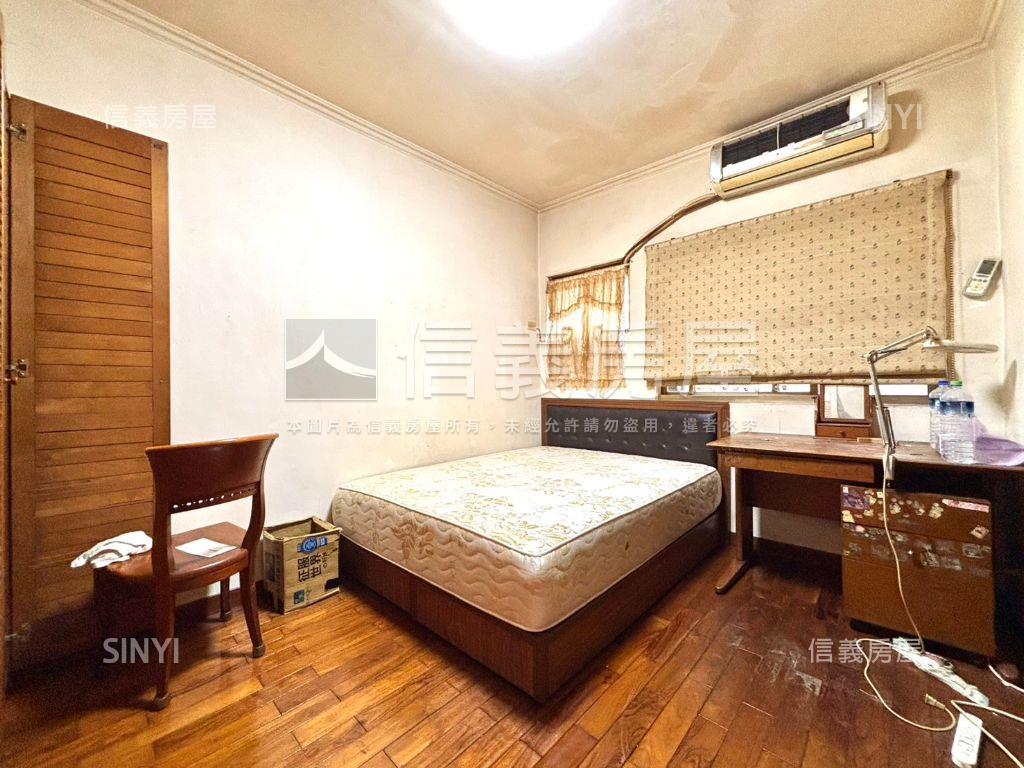 藝術溫馨３房車位房屋室內格局與周邊環境