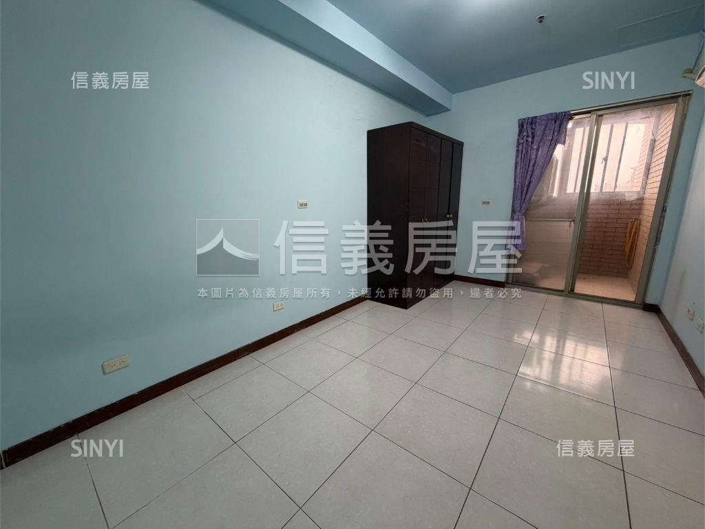 亞曼尼高樓層套房房屋室內格局與周邊環境