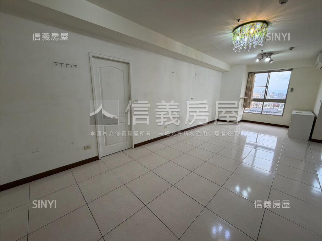 亞曼尼高樓層套房房屋室內格局與周邊環境