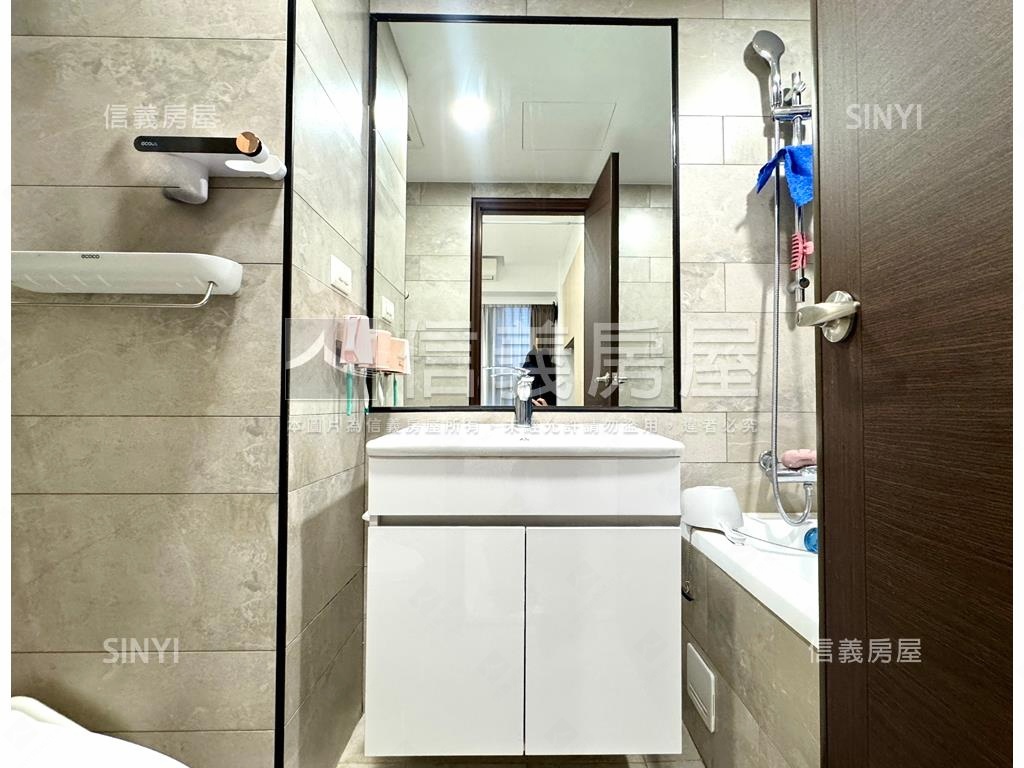 Ａ７高樓美裝潢三房大車位房屋室內格局與周邊環境