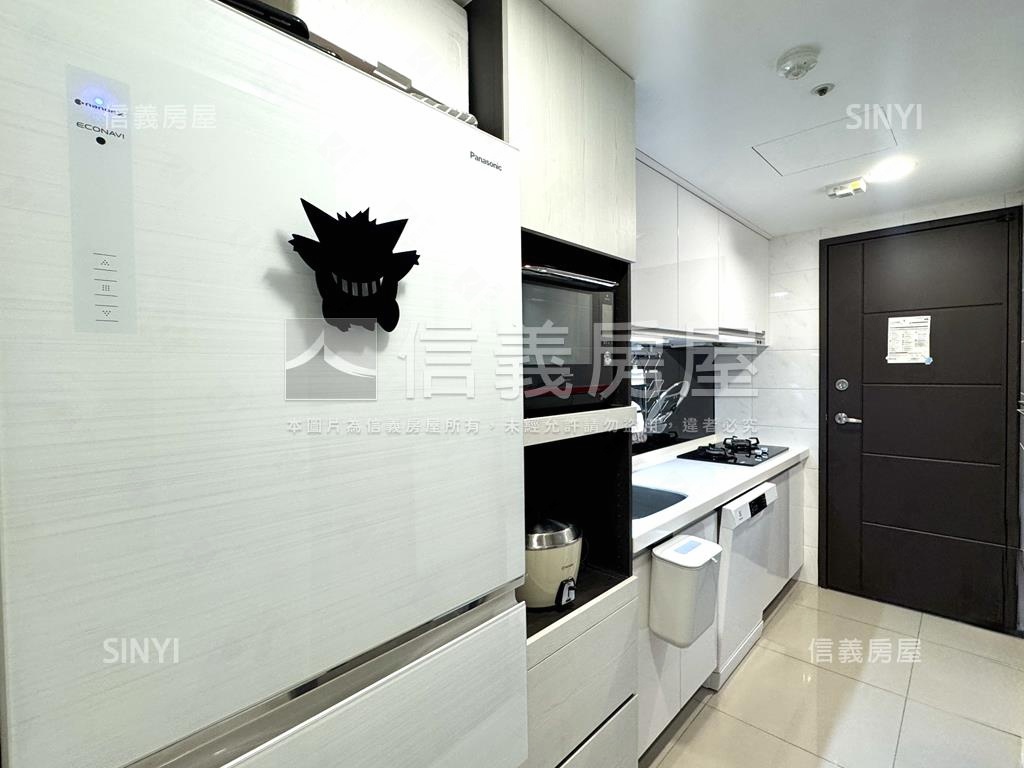 Ａ７高樓美裝潢三房大車位房屋室內格局與周邊環境