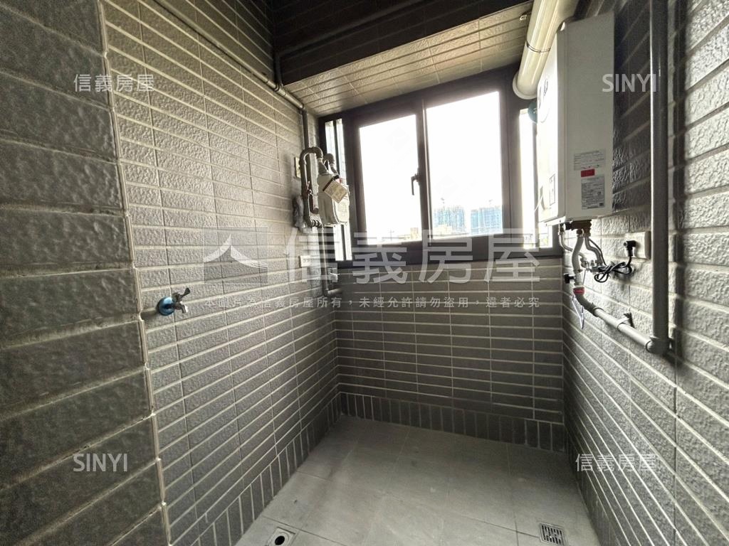 南屯捷運鬧中取靜兩房平車房屋室內格局與周邊環境