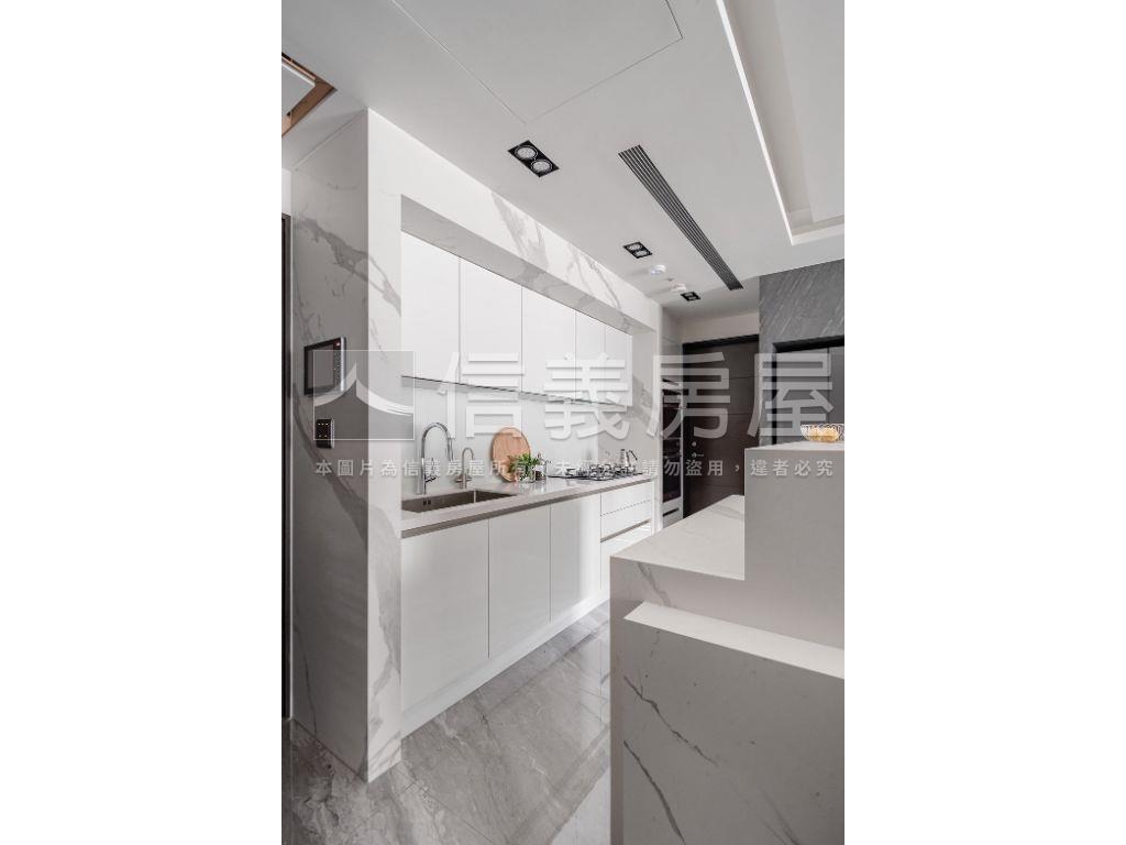 和平官址｜精裝高樓豪邸房屋室內格局與周邊環境