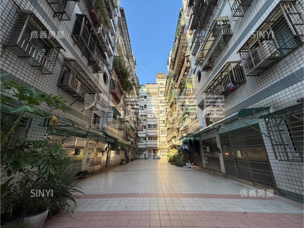 招商華夏稀有三房房屋室內格局與周邊環境