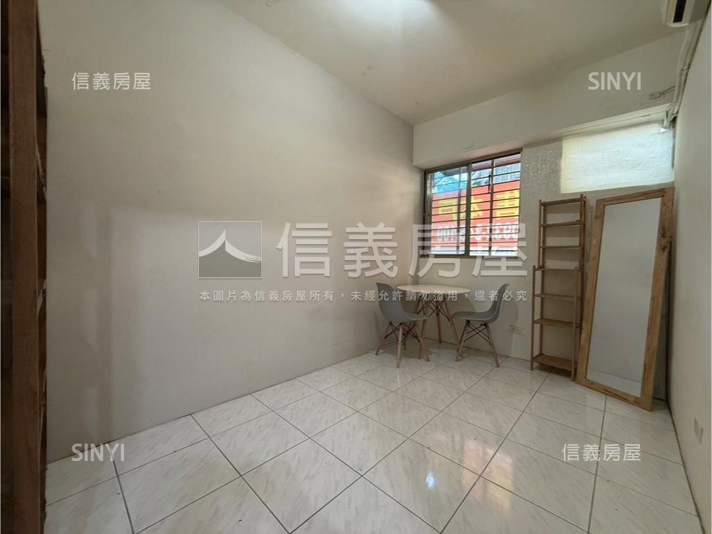 招商華夏稀有三房房屋室內格局與周邊環境