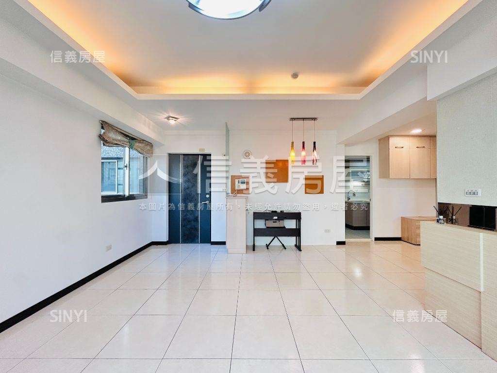 四季衛浴開窗兩房車位房屋室內格局與周邊環境