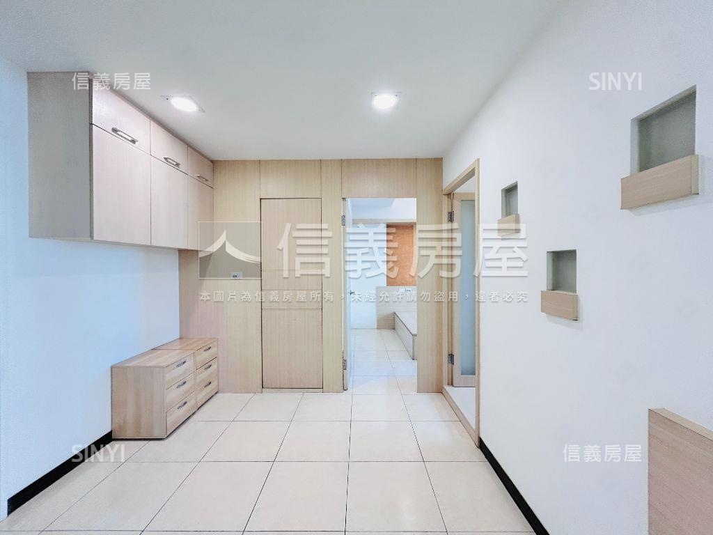 四季衛浴開窗兩房車位房屋室內格局與周邊環境