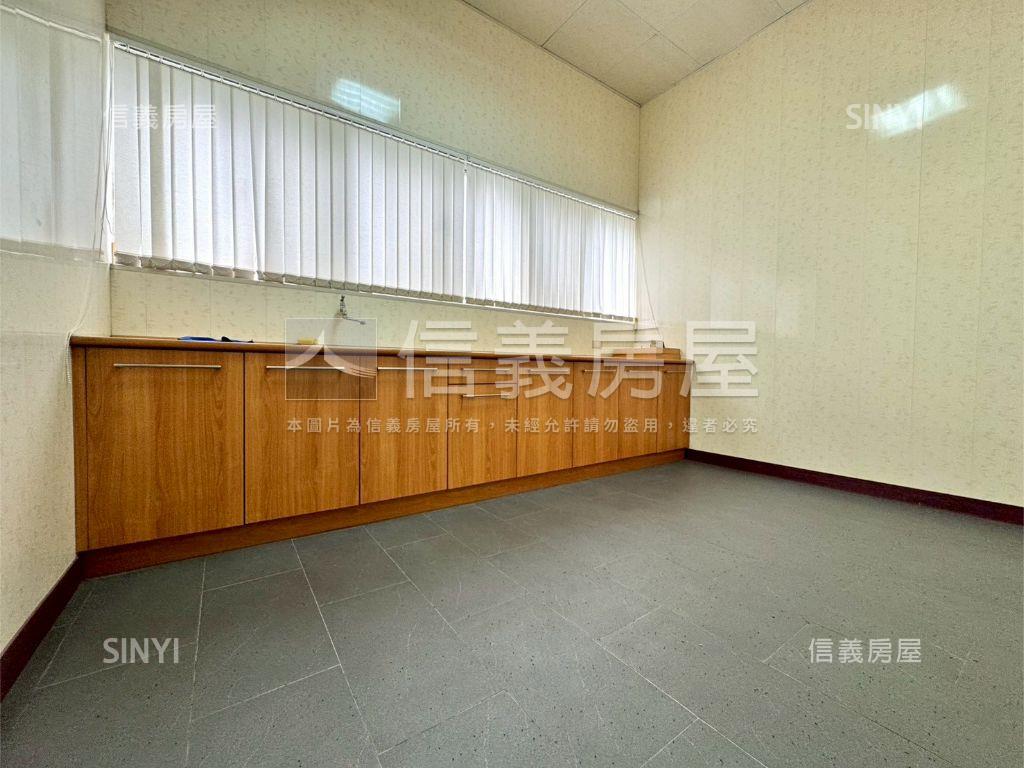 豐洲園區旁特登廠房房屋室內格局與周邊環境