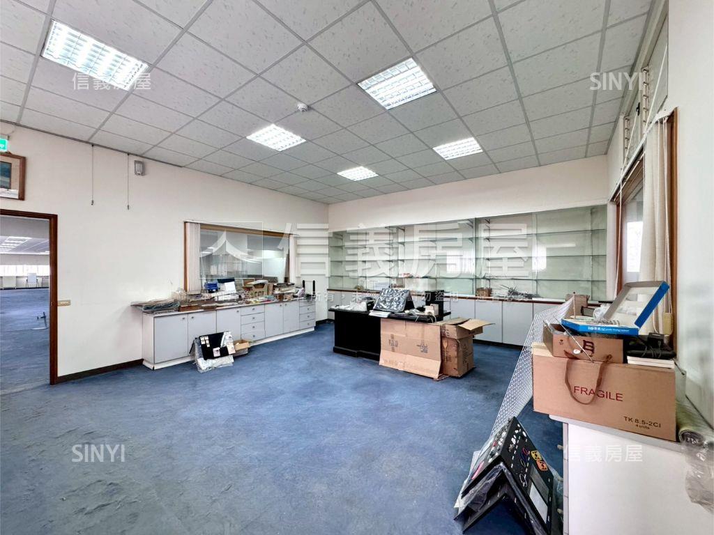 豐洲園區旁特登廠房房屋室內格局與周邊環境