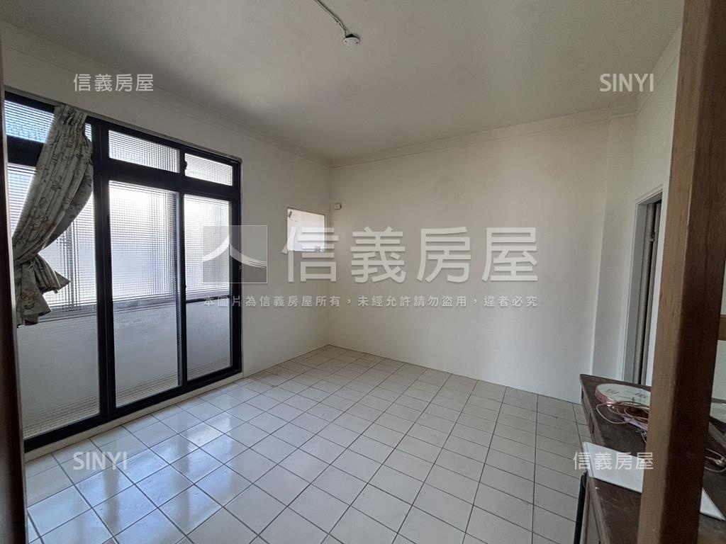 有子母車天然氣３樓公寓房屋室內格局與周邊環境