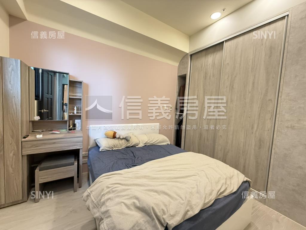 專任未來里寓˙兩房車位房屋室內格局與周邊環境