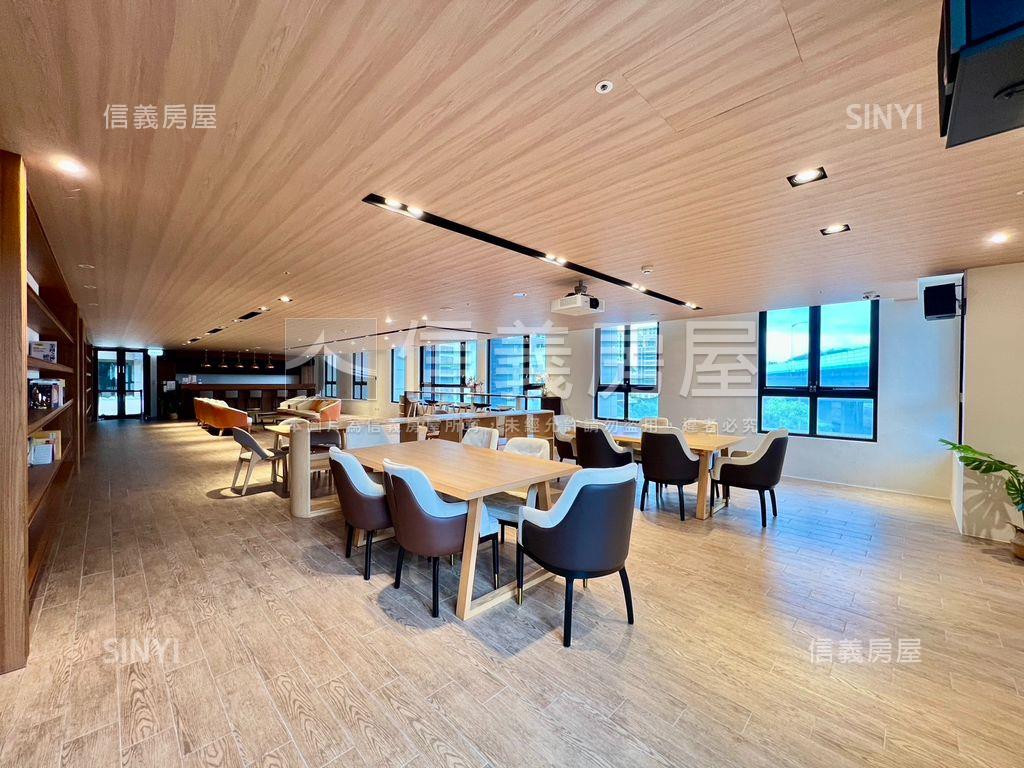 專任未來里寓˙兩房車位房屋室內格局與周邊環境